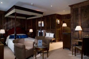 Royal Country Digs at the Sir Christopher Wren House Hotel & Spa
